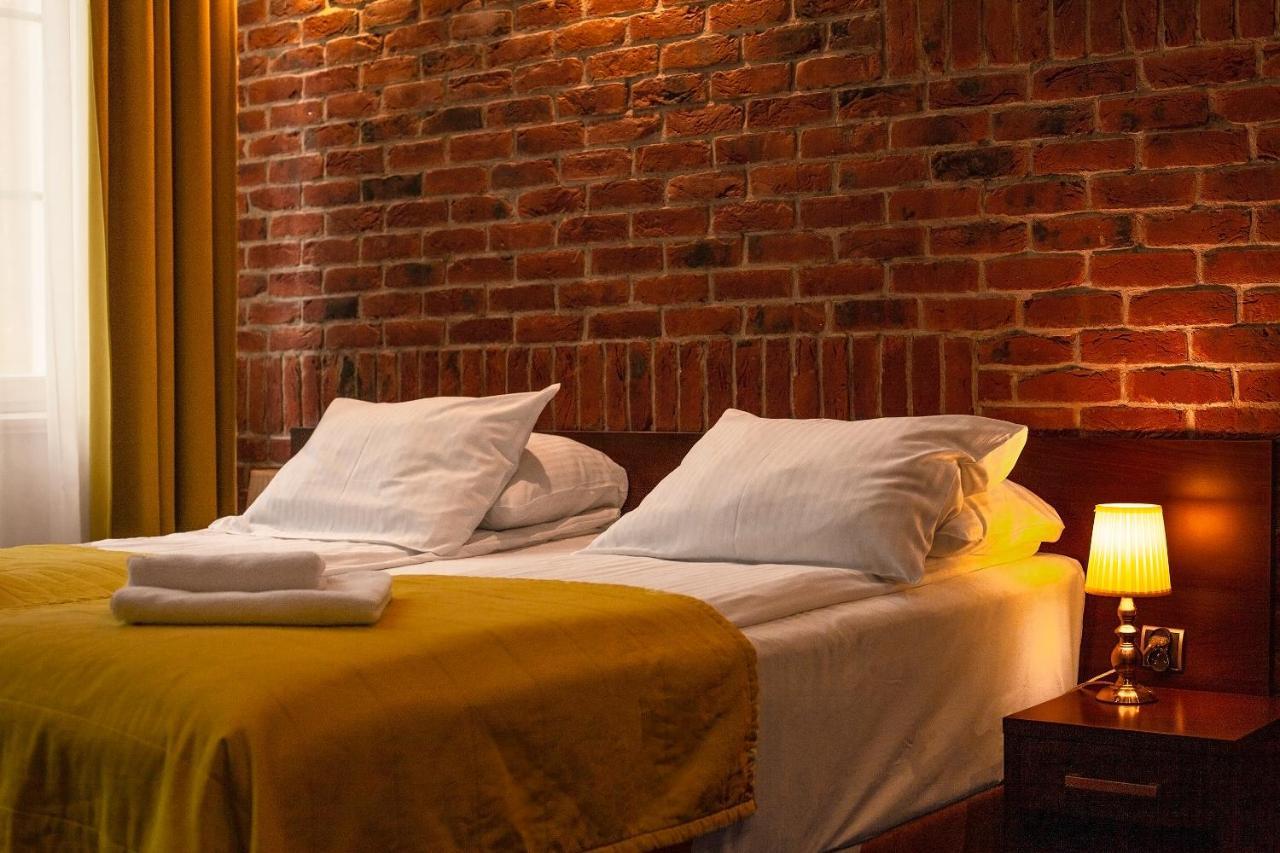 Hotel Artus - Old Town Гданск Екстериор снимка