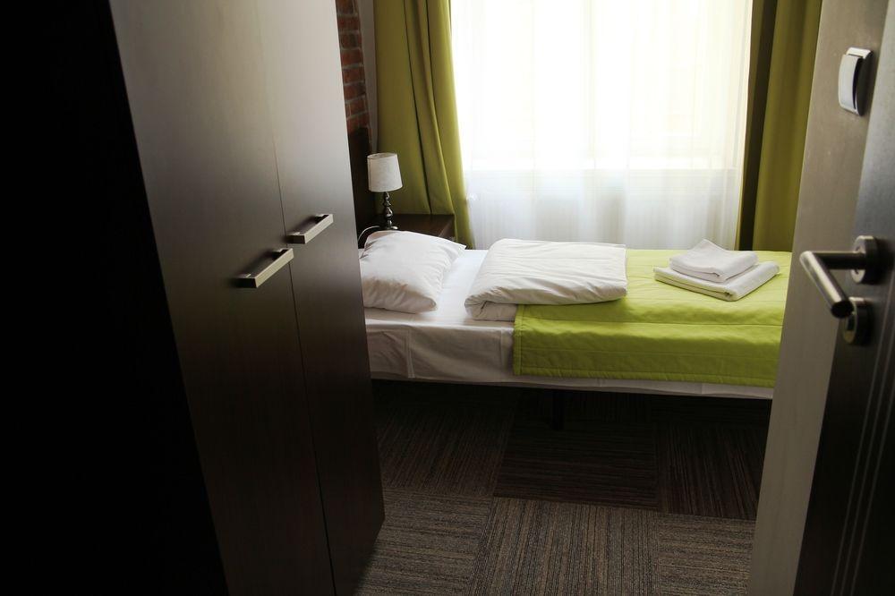 Hotel Artus - Old Town Гданск Екстериор снимка