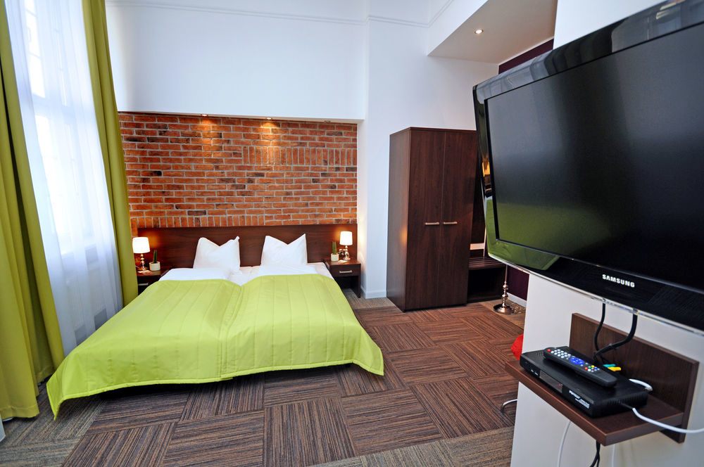 Hotel Artus - Old Town Гданск Екстериор снимка