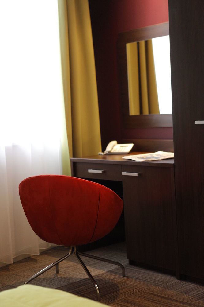 Hotel Artus - Old Town Гданск Екстериор снимка