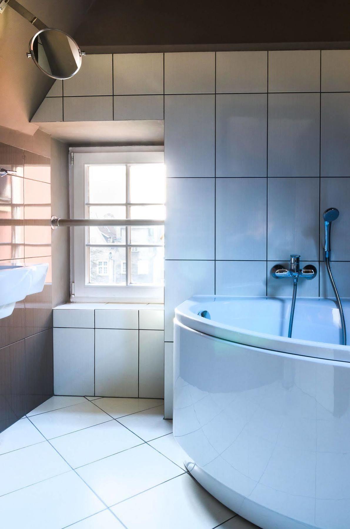 Hotel Artus - Old Town Гданск Екстериор снимка